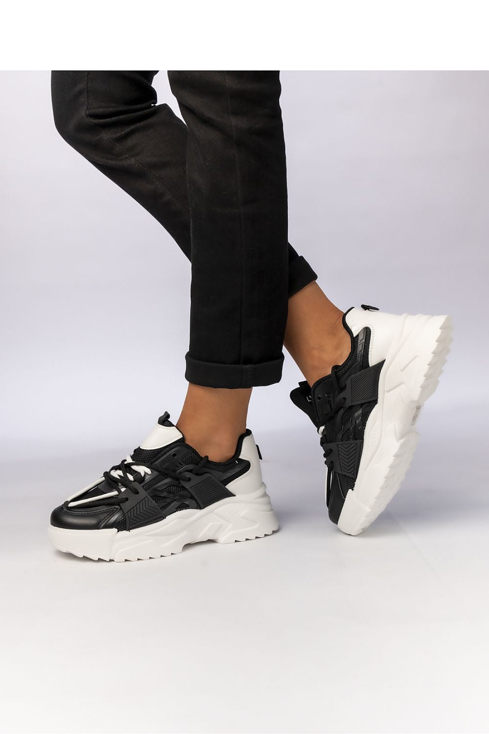  Sportschuhe model 210378 Inello 