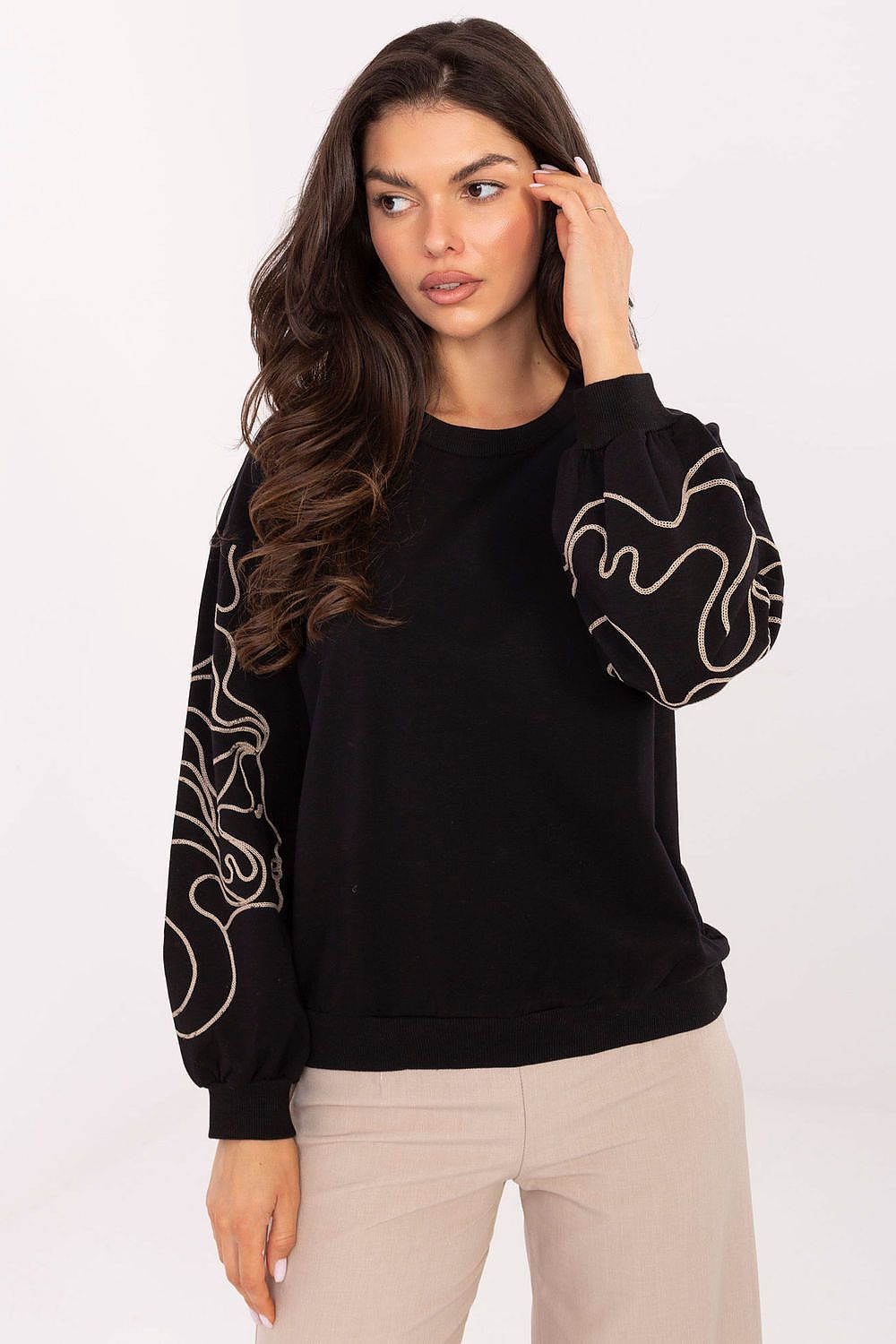  Sweater model 218382 Relevance 