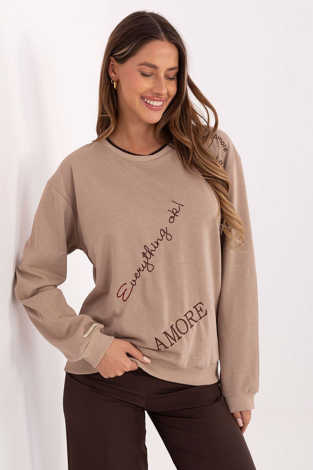  Sweater model 220416 Relevance 