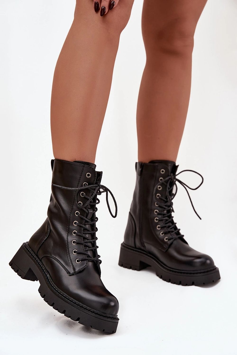  Boot model 221132 Step in style 