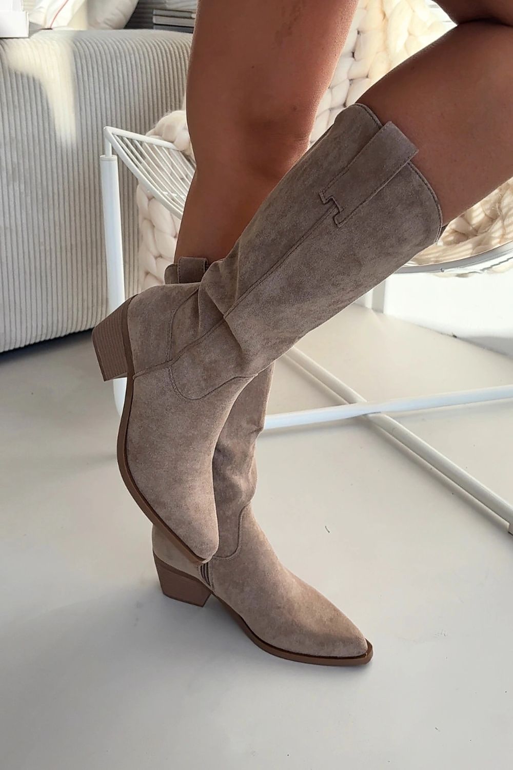  Stiefel mit Absätzen model 222529 Step in style 
